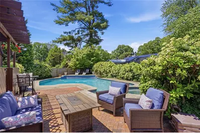 34 Robin Lane, West Warwick, RI 02893 - Photo 3