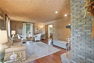 34 Robin Ln, West Warwick, RI 02893 - Photo 11