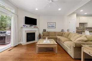 132 Camden Ct, South Kingstown, RI 02879 - Photo 15