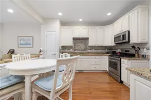 132 Camden Ct, South Kingstown, RI 02879 - Photo 13