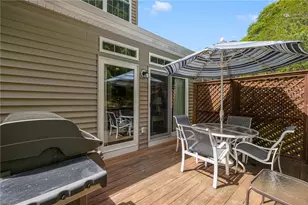 132 Camden Ct, South Kingstown, RI 02879 - Photo 41