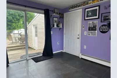 88 Glenbrook Road, Warwick, RI 02889 - Photo 3