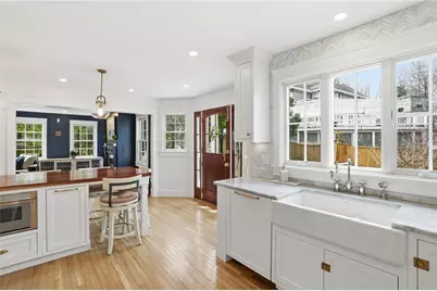 2269 East Main Road, Portsmouth, RI 02871 - Photo 11