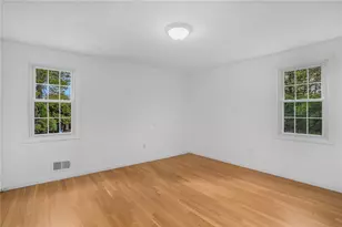 80 Killey Ave, Warwick, RI 02889 - Photo 15