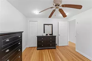 81 Mt View Dr, Cranston, RI 02920 - Photo 21