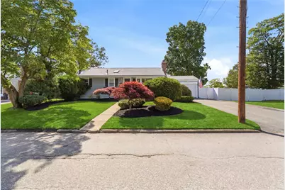 81 Mount View Drive, Cranston, RI 02920 - Photo 3