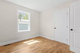 129 Briggs St, Providence, RI 02905 - Photo 31