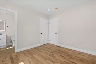 129 Briggs St, Providence, RI 02905 - Photo 29