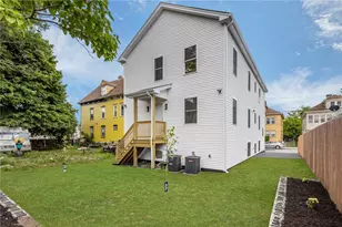 129 Briggs St, Providence, RI 02905 - Photo 39