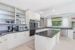 441 Post Rd, South Kingstown, RI 02879 - Photo 21
