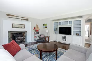 441 Post Rd, South Kingstown, RI 02879 - Photo 17