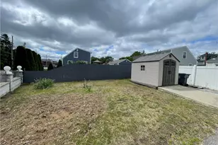 50 Washington Ave, East Providence, RI 02915 - Photo 25