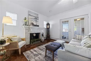 16 Courtway St, Narragansett, RI 02882 - Photo 9