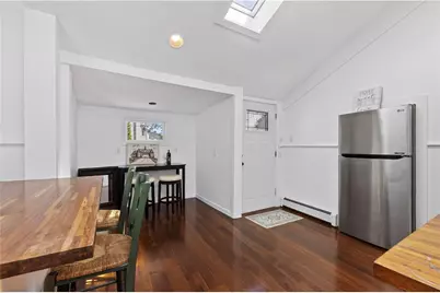 16 Courtway Street, Narragansett, RI 02882 - Photo 19