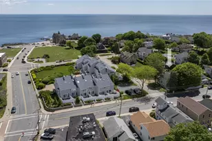 16 Courtway St, Narragansett, RI 02882 - Photo 3