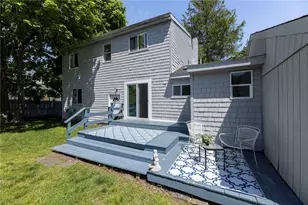 16 Courtway St, Narragansett, RI 02882 - Photo 45