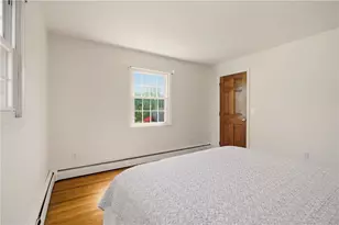 5 Heritage Rd, Bristol, RI 02809 - Photo 27