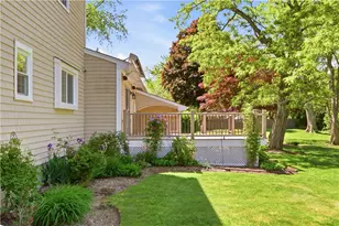 5 Heritage Rd, Bristol, RI 02809 - Photo 37