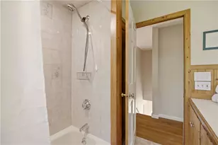 5 Heritage Rd, Bristol, RI 02809 - Photo 35