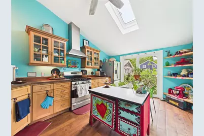 36 Maple Street, South Kingstown, RI 02879 - Photo 5