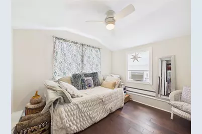 36 Maple Street, South Kingstown, RI 02879 - Photo 7