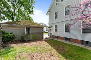 143 Sharon St, Providence, RI 02908 - Photo 33