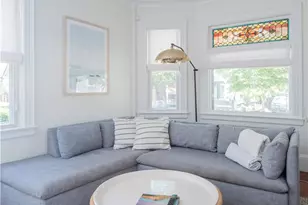 27 Mann Ave, Newport, RI 02840 - Photo 7