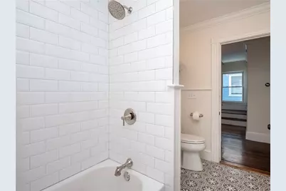 27 Mann Avenue, Newport, RI 02840 - Photo 25