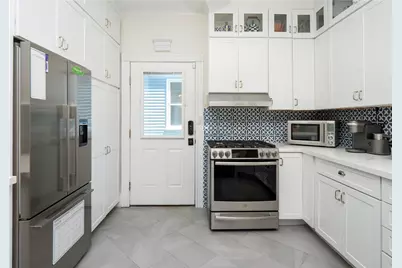 27 Mann Avenue, Newport, RI 02840 - Photo 17