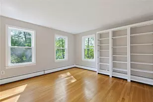 16 Blacksmith Rd, Cumberland, RI 02864 - Photo 7