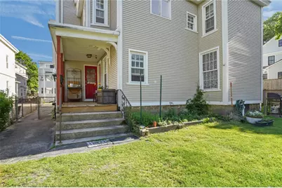 29 Dean Avenue #1F, Newport, RI 02840 - Photo 3