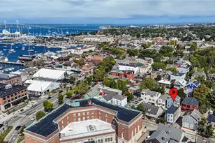 26 Franklin St, Newport, RI 02840 - Photo 7