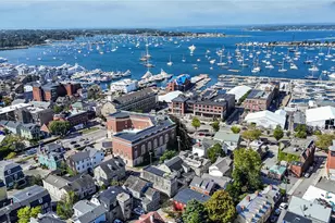 26 Franklin St, Newport, RI 02840 - Photo 29
