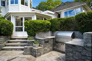 18 E Hills Rd, Westerly, RI 02891 - Photo 15