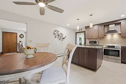 3 King Street, Bristol, RI 02809 - Photo 5