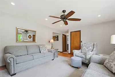 3 King Street, Bristol, RI 02809 - Photo 9