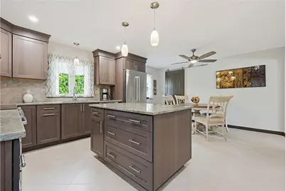 3 King Street, Bristol, RI 02809 - Photo 3