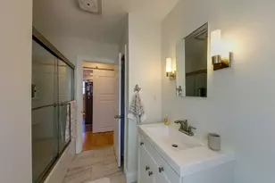 2 E Blvd, Middletown, RI 02842 - Photo 15