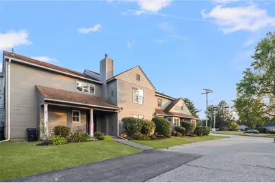 58 Needle Grove Point #D, North Providence, RI 02904 - Photo 3