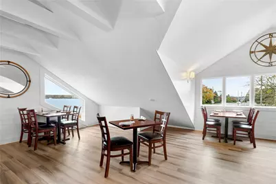 15 Point Road, Portsmouth, RI 02871 - Photo 11
