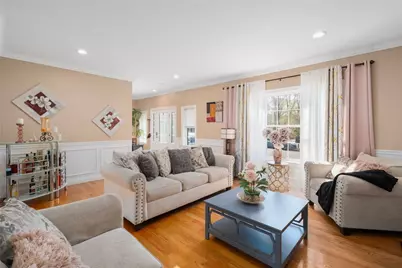 14 Dover Avenue, Lincoln, RI 02865 - Photo 7