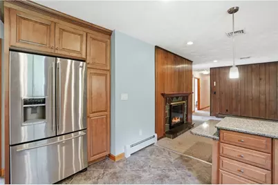 8 Wabasso Terrace, Middletown, RI 02842 - Photo 19