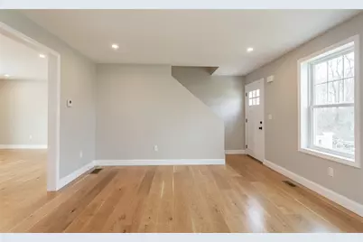 35 Glendale Avenue, Tiverton, RI 02878 - Photo 15