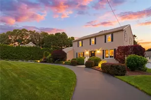 4 High Ridge Dr, Lincoln, RI 02865 - Photo 1