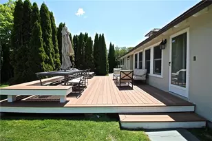 215 Coggeshall Ave, Newport, RI 02840 - Photo 45