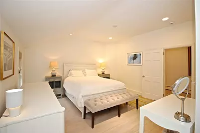 215 Coggeshall Avenue, Newport, RI 02840 - Photo 37