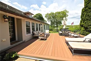 215 Coggeshall Ave, Newport, RI 02840 - Photo 43