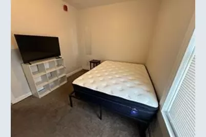 498 Broadway Avenue #2, Providence, RI 02909 - Photo 5