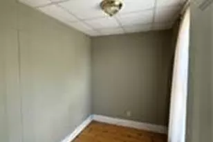 498 Broadway Ave, Providence, RI 02909 - Photo 3