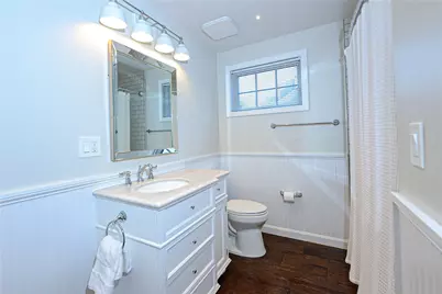24 Anthony Street, Newport, RI 02840 - Photo 17